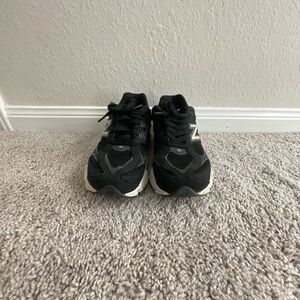 New Balance Black and White Athletic Shoes